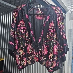Black Floral Embroidered Kimono Style Top